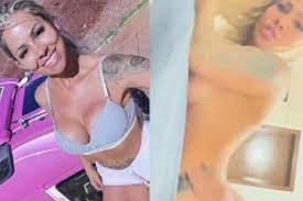Sheila Bellaver caminhoneira dando A bucetinha no motel - Novinhas Pelada
