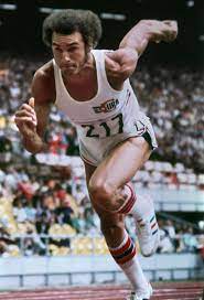 A member of the cuban national basketball team, juantorena switched to track at age 20. Juantorena El Caballo Gallops Into Iaaf Centenary Hall Of Fame