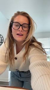 Michelle Armes's Instagram, Twitter & Facebook