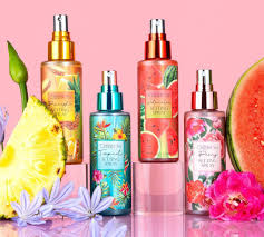 Beauty creations peach setting spray (12 units). Beauty Creations Official On Instagram They Re Here Our 4 New Scented Setting Sprays Are Now Available Pineapple Beauty Creations Beauty Setting Spray