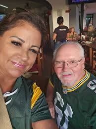 Go Pack Go 💚💛💚💛💚💛 THEM: HOW DO YOU FEEL ABOUT THE PACKERS BEING 2-0?  ME: Love it!