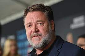 Older than my children, younger than my parents, get the odd job. Russell Crowe Intends To Stay Out Of Sight Until He Slims Down Again