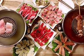 Seafood (mussels, clams, bamboo clams, prawns, assorted fishes, etc.),.more. Halal Steamboat Buffet Pak John E Curve Wander Baz