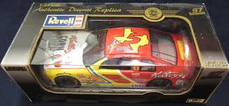 See more ideas about kellogg's corn flakes, terry labonte, diecast. 5522 5492 1998 Revell Terry Labonte 5 Kellogg S Corn Flakes 1 18 Toys Hobbies Cars Racing Nascar