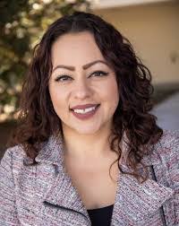 Isabel Rocha's Instagram, Twitter & Facebook