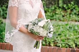 Wedding flowers for rent holly hill sc. Lindsay Tanner Wedding At The Lace House In Columbia Sc