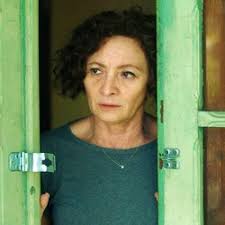 Após 18 anos, Regina Casé retorna às novelas em 'Amor de Mãe'