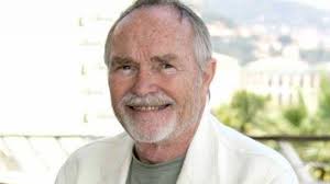 Il y a des familles aisées comme les chaumette ou les frémont, ainsi que des familles plus modestes commentaires concernant la série plus belle la vie (2004). Plus Belle La Vie Deces Du Grand Pere De 2 Des Comediens Premiere Fr