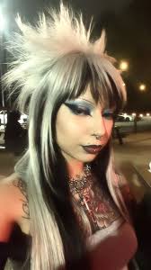 𝔅𝔩𝔬𝔬𝔡𝔶 𝔖𝔱𝔢𝔯𝔫 (@BloodyStern)