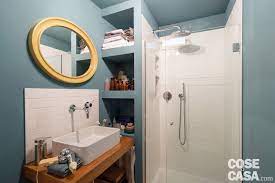 Design Anni 50 E 60 Nella Mini Casa Con Vista Cielo Cose Di Casa Bagno Bagno Con Doccia Box Doccia
