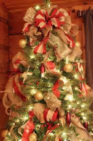 How To Decorate A Christmas Tree Christmas Tree Bows Ribbon On Christmas Tree Red And Gold Christmas Tree