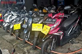 Beat 2013 murah dengan harga terbaik dapatkan hanya di olx.co.id. Honda Beat 2014 Cuma Rp 9 Juta Simak Nih Beberapa Harga Motor Matic Honda Bekas Di Wilayah Depok Gridoto Com