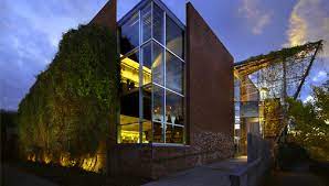 The northeast neighborhood library is the fourth oldest library building in the city still in operation, and was the first public library branch to be built in the district entirely with public funds. Capitol Hill Branch The Seattle Public Library