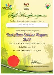 Buktinya, pengarah khazanah nasional dan pengarah projek taman tugu, calvin jacob. Sijil Alam Sekitar Aura Persepsi Sdn Bhd