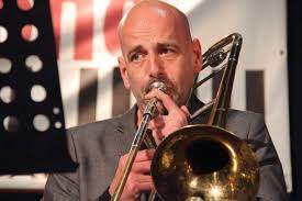 O trombonista raul de souza morreu aos 86 anos em decorrência de um câncer na noite deste domingo (13). Datei Raul De Souza Next Generation Band 18 Jpg Wikipedia