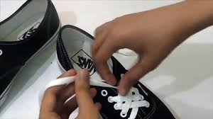 A funky lacing method, diamond lacing works best with sneakers and boots, which have many eyelets. 3 Creative Ways To Lace Your Shoes Canvas Vans And Converse Video Dailymotion