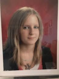 We were "All Born Screaming" for St. Vincent 🗣️ Counting down the days  until we get to see her in all her glory 🔥✨ August 28th. Don't miss it ➛  therave.com/stvincent