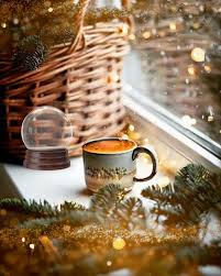 Christmas Coffee Time Enjoy A Warming Hot Relaxing Coffee During The Christmas Rush 2020 Noel Noel Ev Hareketli Grafikler