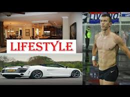 Ponosan otac ivan perišić nije zaboravio rođendan malene kćeri manuele iako je na pripremama za novu sezonu. Ivan Perisic Biography Family Childhood House Net Worth Car Collection Lifestyle Youtube