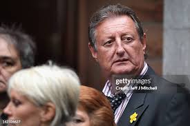 225 Eric Bristow Photos & High Res Pictures