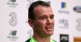 Glenn Whelan joins Hearts