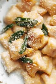 Pumpkin Gnocchi With Sage Butter Sauce Pinch Of Yum Recipe Pumpkin Gnocchi Sage Butter Sauce Pumpkin Recipes Easy