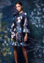 Encontre verão com os melhores preços na approve. Marchesa Simplifica A Moda De Verao 2021 Harper S Bazaar Moda Beleza E Estilo De Vida Em Um So Site
