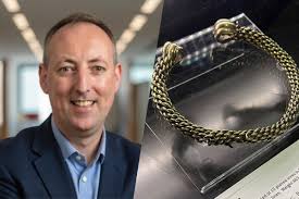 I wanted to share the news with you all that I won the runners up award for  "The Glastonbury Exhibition" with my cut and torn paper collage of The Tor.  I've hidden