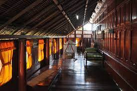 Aceh house) is a type of traditional vernacular house found in the aceh province in indonesia. 7 Fakta Rumah Adat Aceh Yang Unik Dan Tahan Gempa