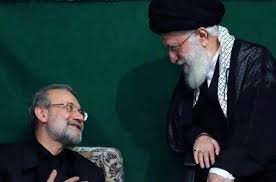 عکس | قابی از حضور شهید لاریجانی در کنار رهبر شهید انقلاب در مراسم سالگرد احمد خمینی
