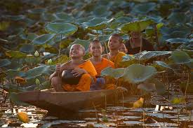 30 Magical Photos Of Children Playing Around The World Kids Playing Happy Kids Photo