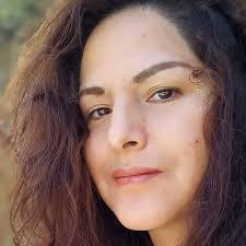 Yeni Torres's Instagram, Twitter & Facebook