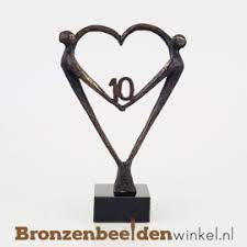 Top Cadeau 10 Jaar Getrouwd Het Hart Met 10 Bbw003br67j Tekstplaatje Met Gravering Zonder Tekstplaatje Levertijd Binnen 2 Werkdagen Cadeauverpakking Persoonlijke Boodschap Zonder Cadeauverpakking En Persoonlijke Boodschap Cadeau Idee 10