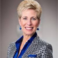 Lindsey Pace's Instagram, Twitter & Facebook