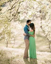 Weddingsutra Com Weddingsutra On Instagram Tag Your Partners If Shyna And Haneesh S Romantic Pr Wedding Couple Poses Photography Pre Wedding Wedding Shoot