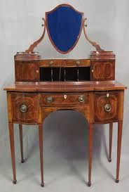 The banding is satinwood, walnut, satinwood with ebony string inlay dividing each banding. Late 19th C Sheraton Style Dressing Table English Furniture Style Vintage Dressing Tables English Furniture
