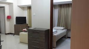 Sewa bulanan apartemen east coast 1 br, di pakuwon city surabaya timur free parkir ada minimarket di dalam apartemen, lebih mudah belanja keperluan sehari hari. Apartemen Disewakan Sewa Bulanan Apartemen Waterplace Surabaya Barat Setara Hotel