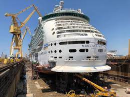 Obtenha um segundo vídeo stock com 30.030 segundos de oasis of the seas passenger a 29.97fps. Mariner Of The Seas Dry Dock Photos Released