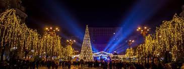 Targul de craciun din bucuresti se va deschide pe 1 decembrie, in piata constitutiei, si va putea fi vizitat pana pe 27 decembrie, informeaza primaria 21 noiembrie 2017. Bucurestiul De Sarbatori Targul De Craciun 2017 Iceworld Deuteriumcore