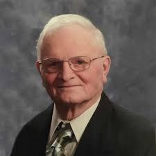 Earl Huber's Instagram, Twitter & Facebook