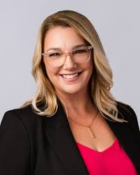 Leslie Weselak, Winnipeg Realtor at Re/max Performance Realty