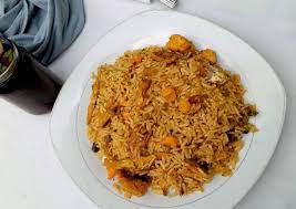 See more ideas about jollof rice, jollof, african food. How To Cook Appetizing Jollof Rice With Smoked Fish Fit For Newbie