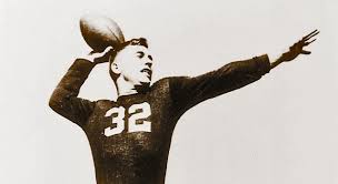 The 1943 notre dame season. 2 Johnny Lujack Notre Dame Football S Top 25 Players Uhnd Com