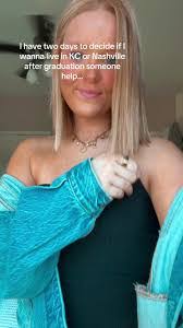 Allie Haggard's Instagram, Twitter & Facebook