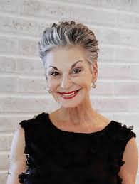 Sydney Hewitt's Instagram, Twitter & Facebook