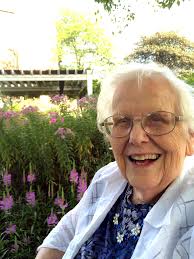 Naurine Sloane Obituary