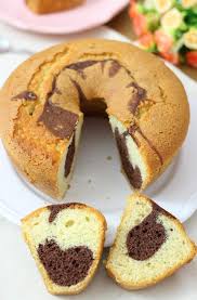Una Volta Cotta Lasciamola Raffreddare Completamente Prima Di Toglierla Dalla Teglia La Nostra Ciambella E Perfetta Per La C Idee Alimentari Ricette Ciambella