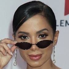 Anitta feat cardi b, 24kgoldn — me gusta (remix) (2020). Anitta Bio Family Trivia Famous Birthdays