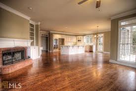 465 Champions View Dr Alpharetta Ga 30004 Zillow Bright Kitchens Keeping Room Hardwood Floors