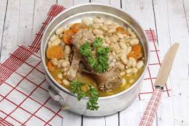 Preparation 10 Min Cuisson 1 H 10 Min Pour 2 Personnes 1 Andouille 400 G De Haricots Blancs 1 Tranche De L Recettes De Cuisine Plats Complet Andouille